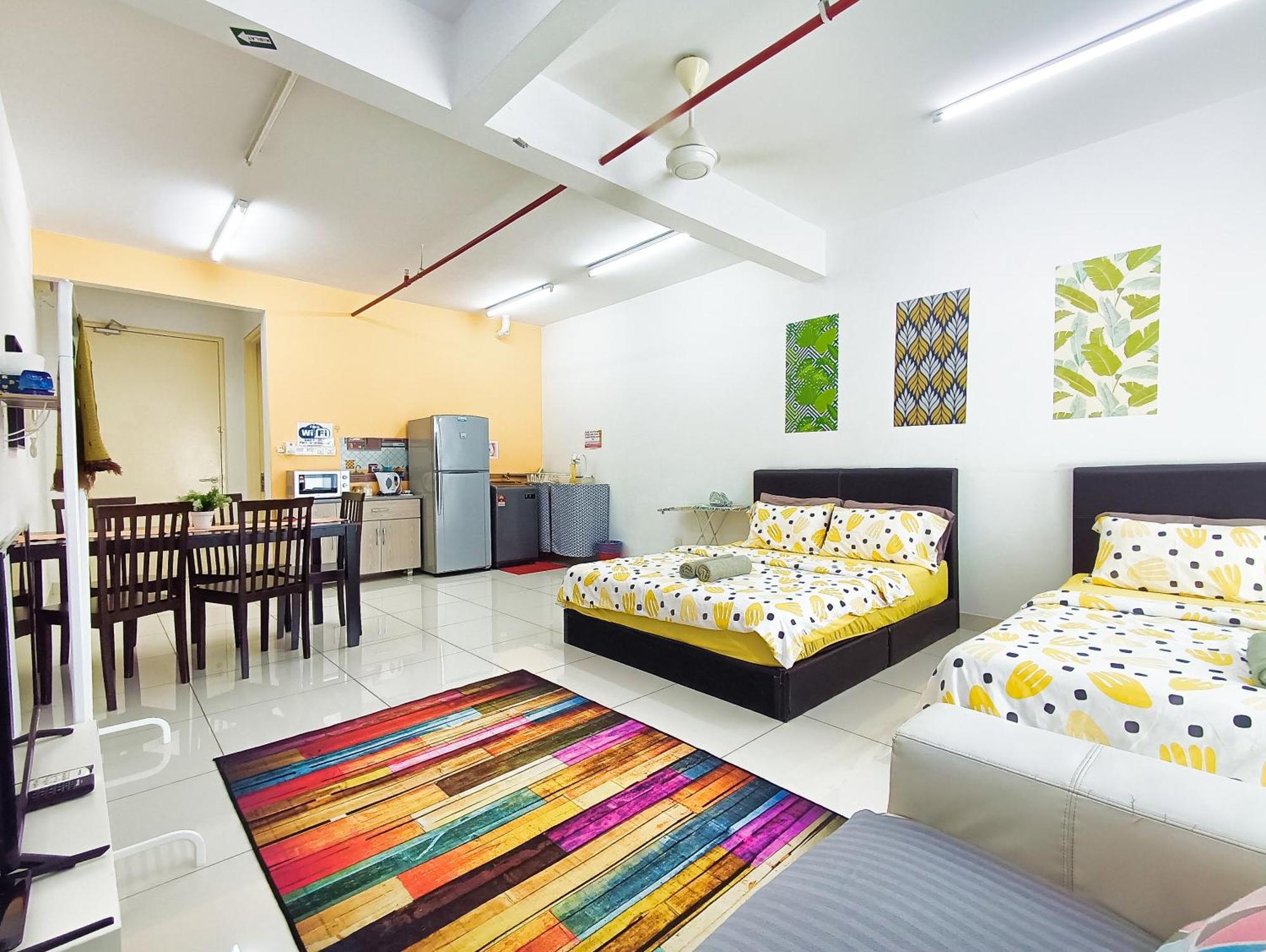 Azfa Suite13 At De Centrum Putrajaya-Bangi Kajang Exterior photo